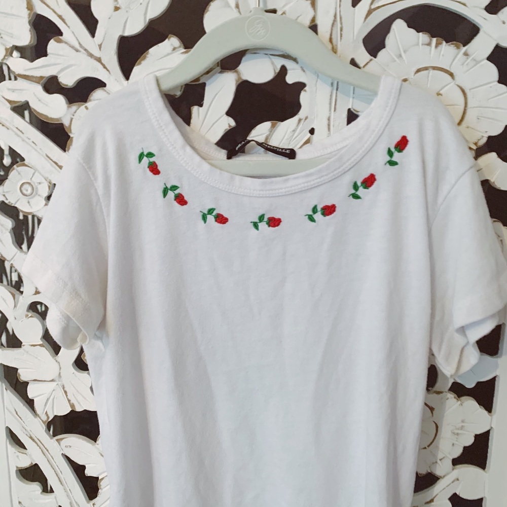 BRANDY MELVILLE TOP